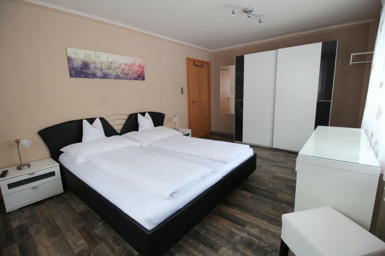 Ferienwohnung Stoff Тукс Екстериор снимка